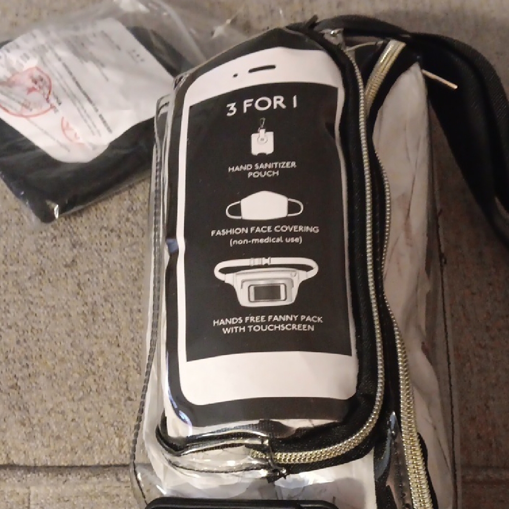 3-in-1 Wearable Pouch with Touchscreen - Black